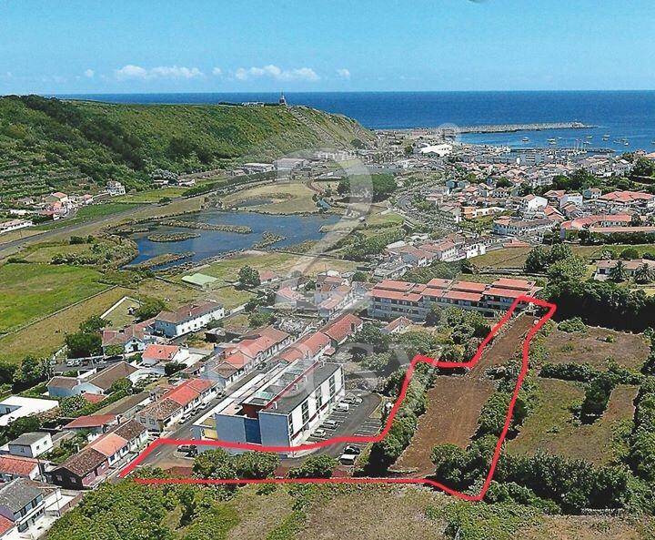 Lote de terreno em Santa Cruz, Praia da Vitória