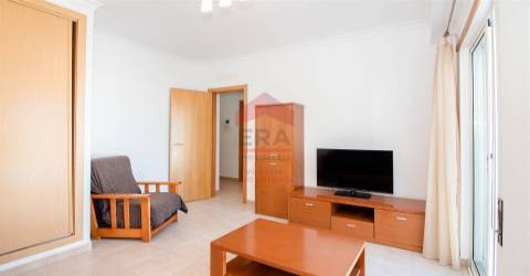 apartamento t2 em monte gordo 200m da praia  para  férias