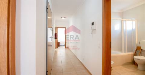 apartamento t2 em monte gordo 200m da praia  para  férias