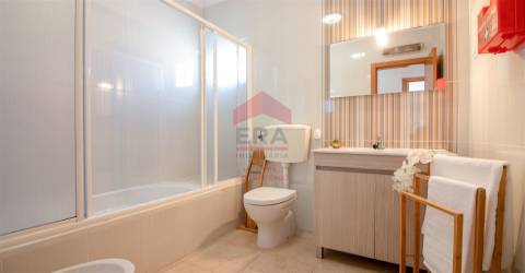 apartamento t2 em monte gordo 200m da praia  para  férias