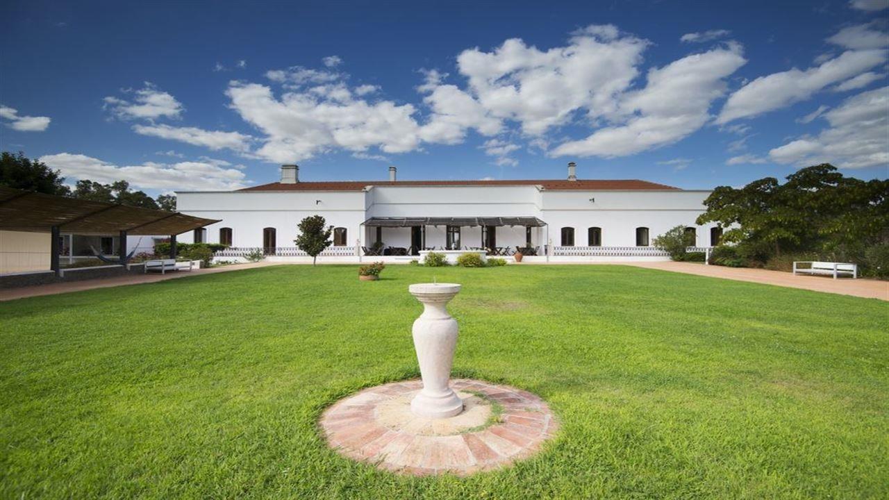 Hotel  Venda em Corte do Pinto,Mértola