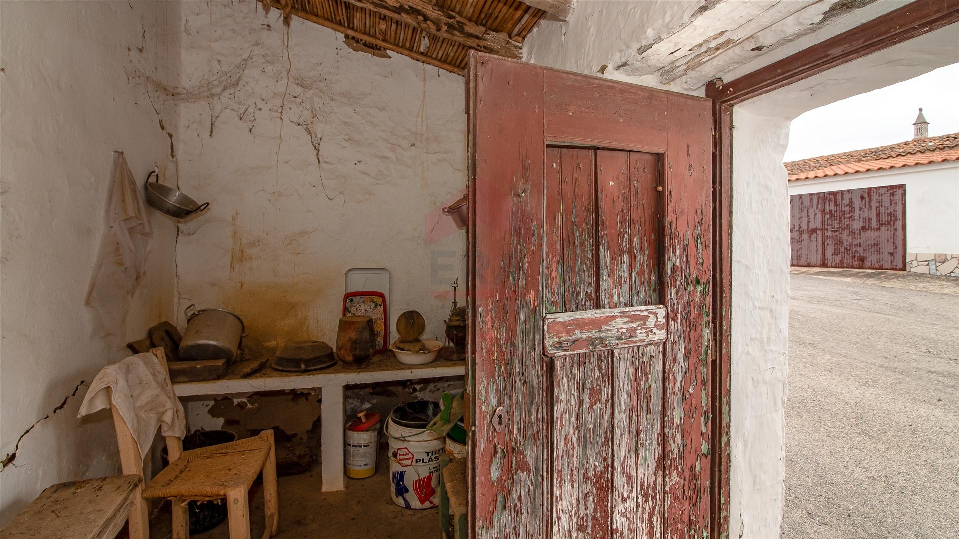 Armazém  Venda em Martim Longo,Alcoutim