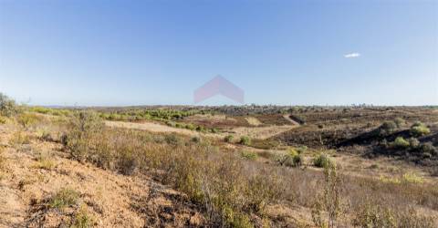 Terreno rústico em Azinhal, Castro Marim.