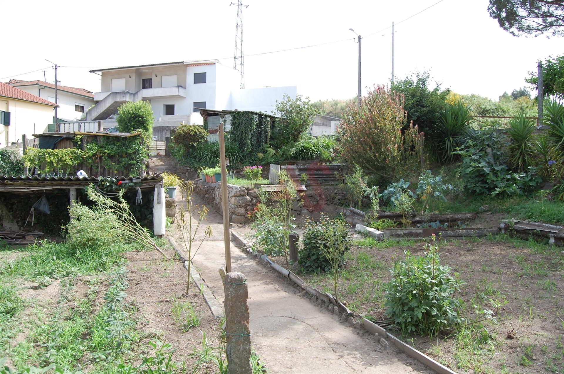 Terreno para construção com 663.50 m2 em S. Martinho do Campo, Santo Tirso