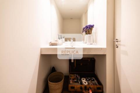 Apartamento T3 com Terraço na Foz do Douro