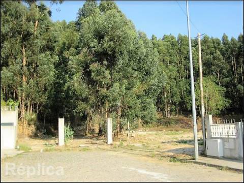 Terreno para construção de Moradia T3 em Gondomar (com estudo prévio)