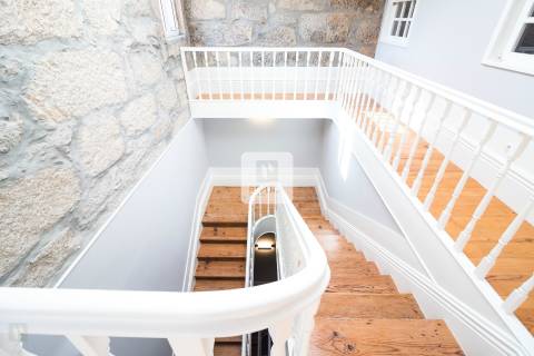 Moradia T4 Centenária no Bonfim