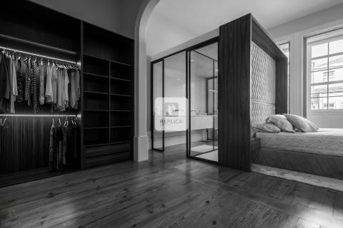 Moradia T4 Centenária no Bonfim