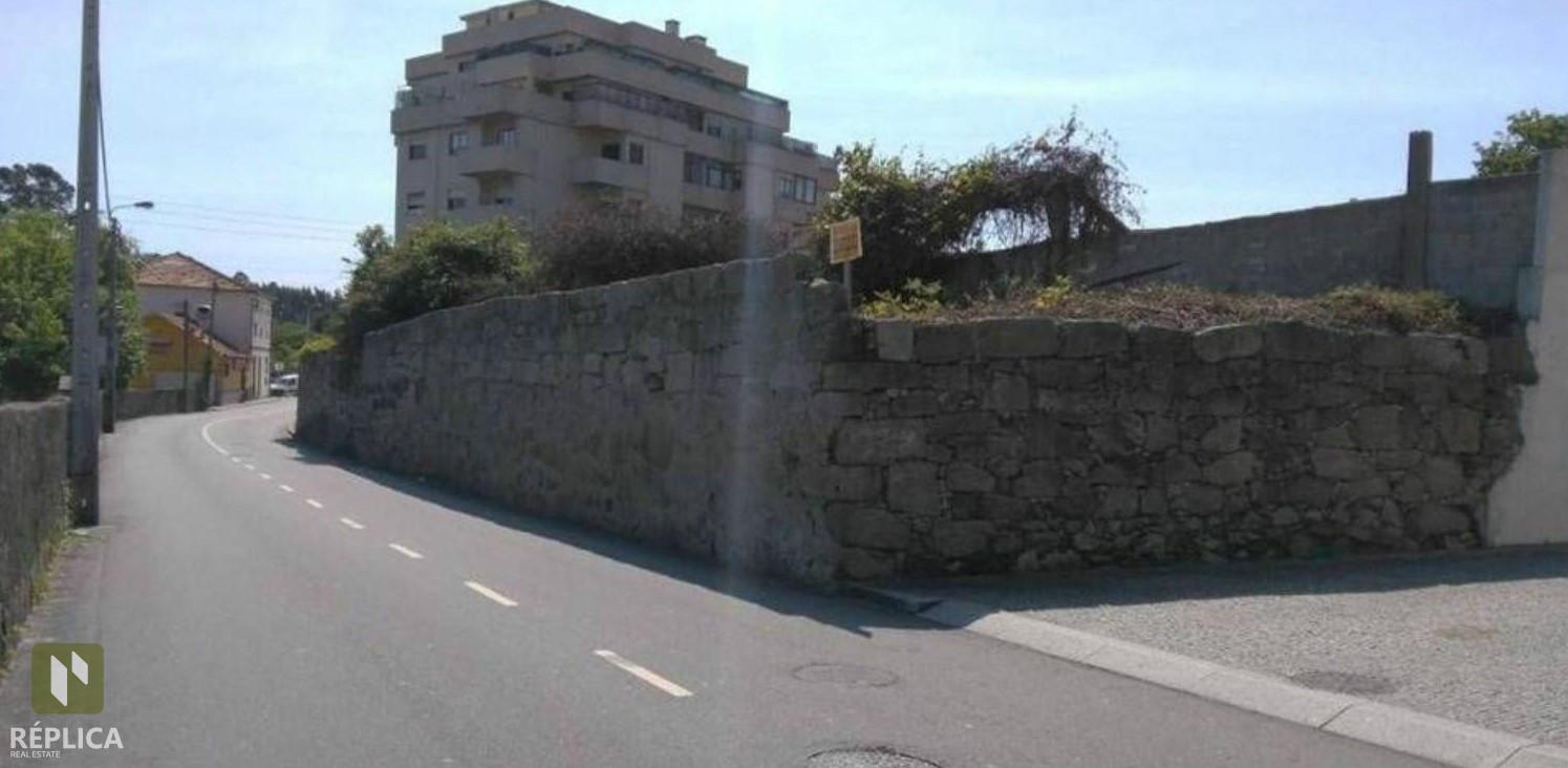 Terreno para construção à Ponte da Pedra em Leça do Balio