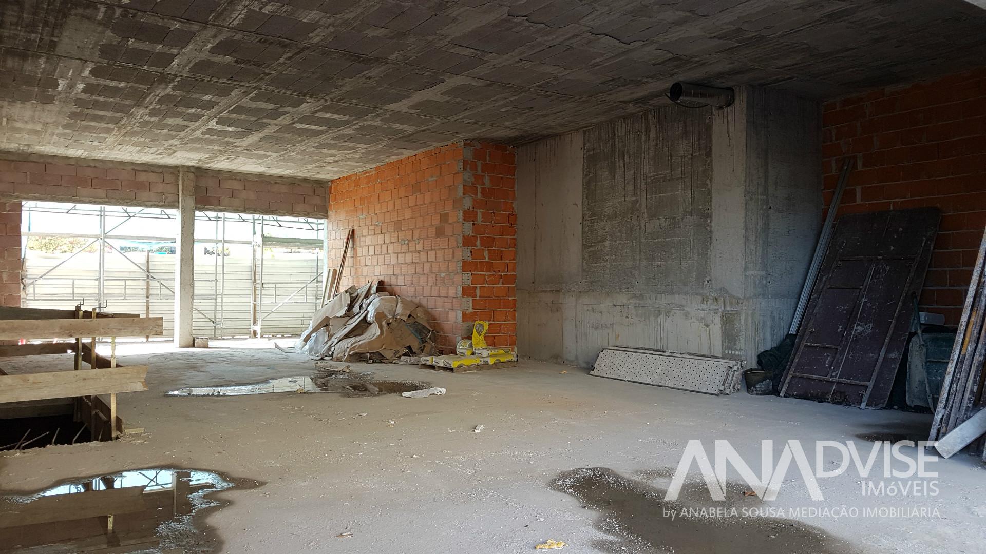 Loja  Venda em Repeses e São Salvador,Viseu