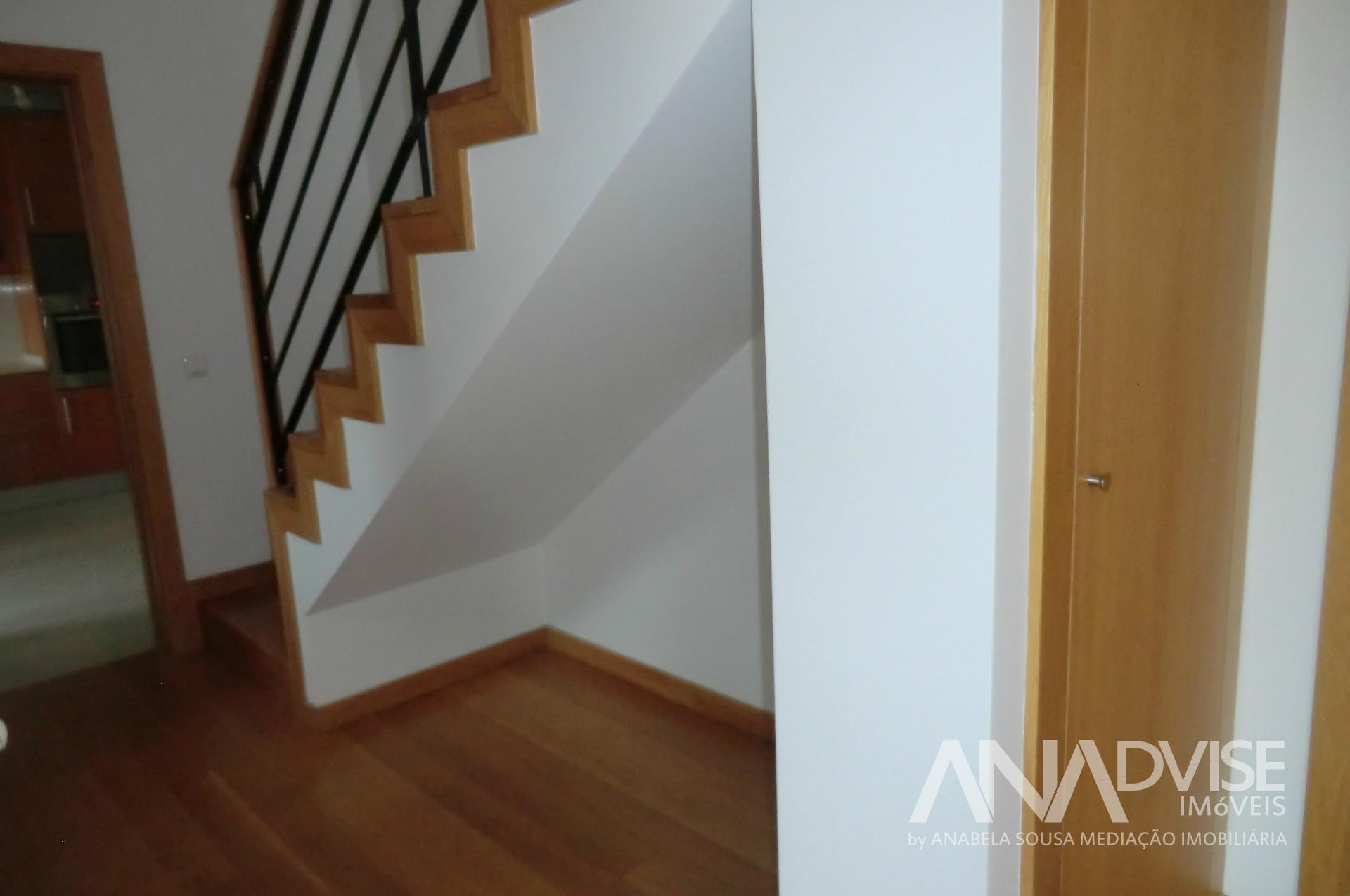 Apartamento T2 TRIPLEX Venda em Viseu,Viseu