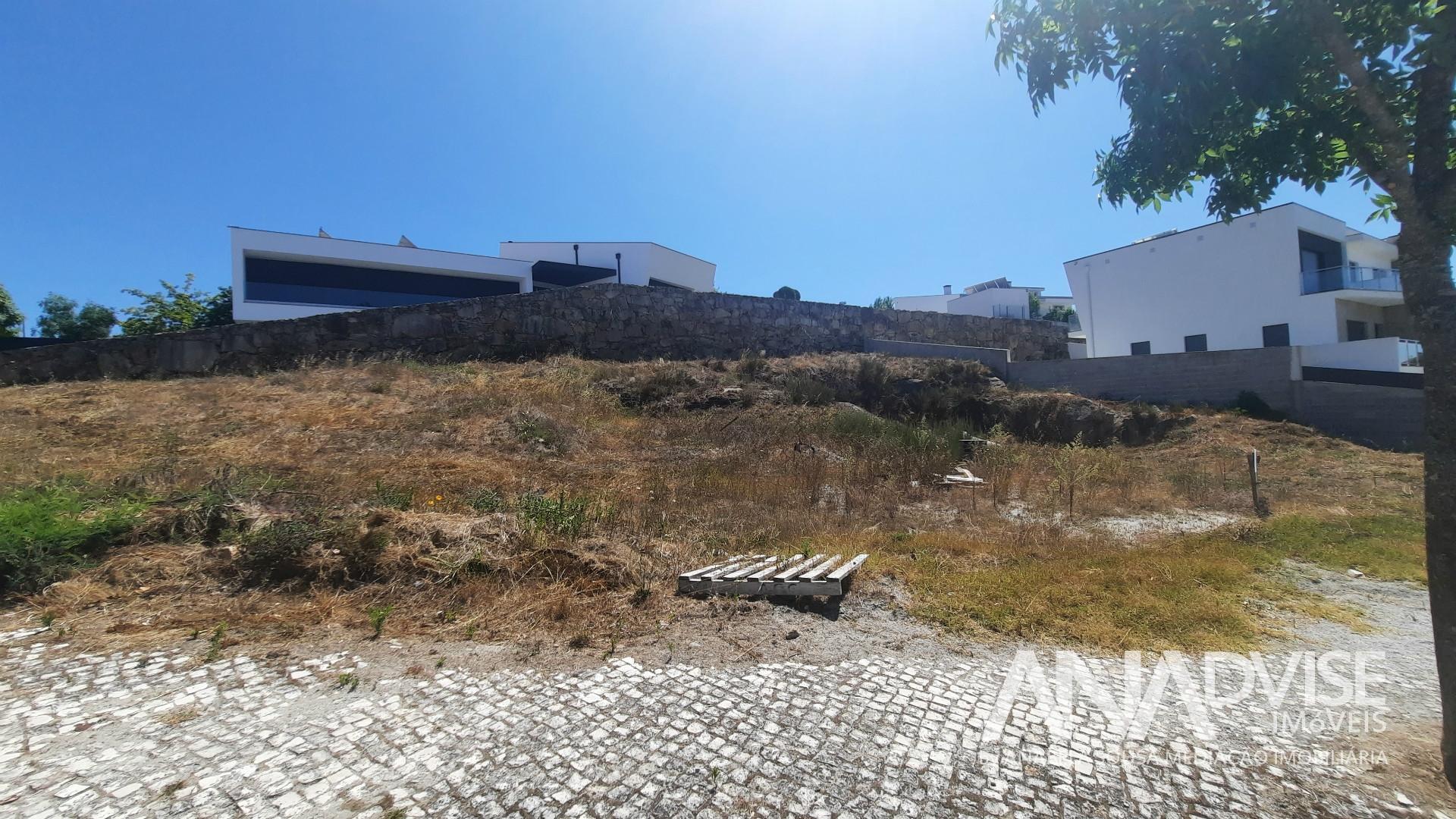 Lote de Terreno  Venda em Mundão,Viseu