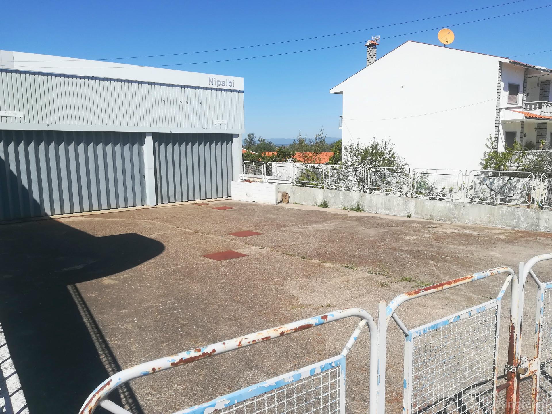 Armazém  Venda em Castelo Branco,Castelo Branco