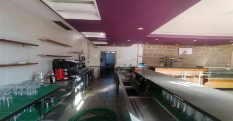 restaurante em Idanha-a-nova com 2250 m2.