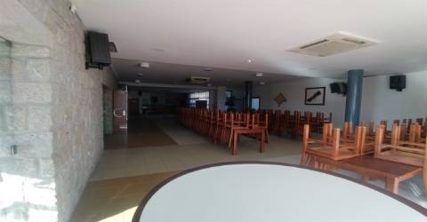 restaurante em Idanha-a-nova com 2250 m2.