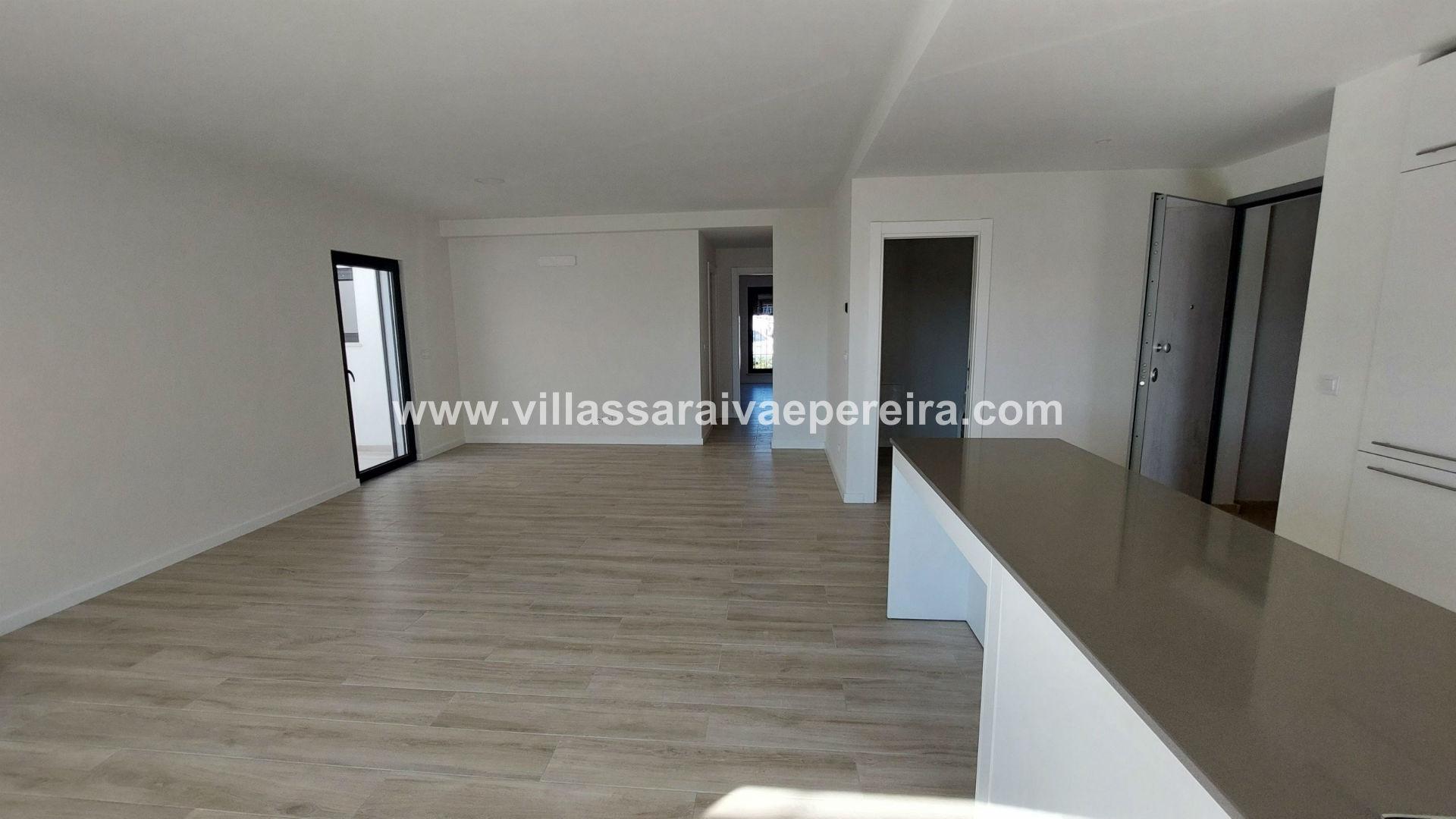 Apartamento T2 Venda em Quelfes,Olhão