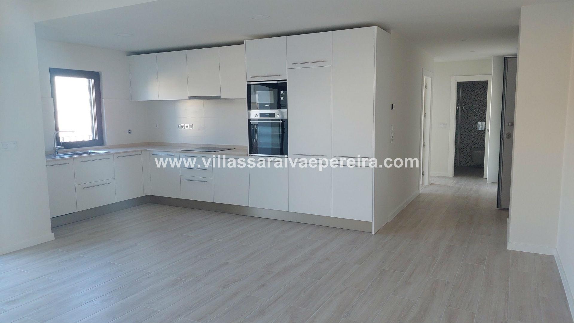 Apartamento T3 Venda em Quelfes,Olhão