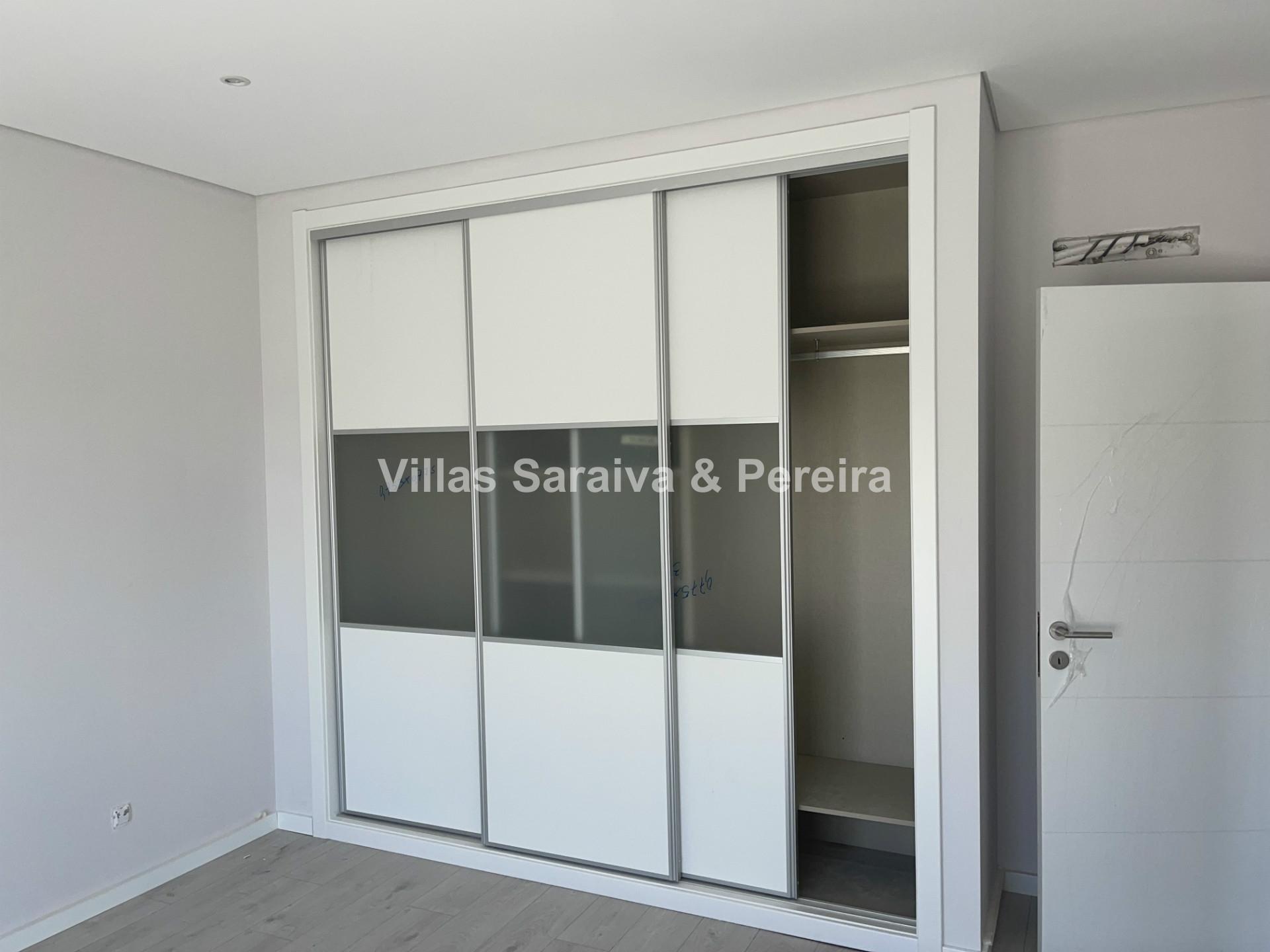 Apartamento T2 Venda em Quelfes,Olhão