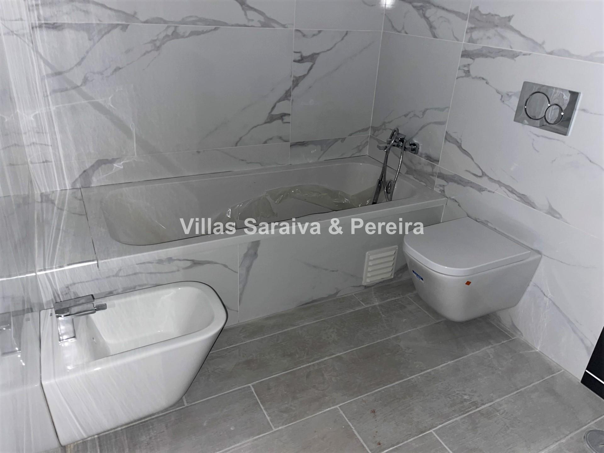 Apartamento T2 Venda em Quelfes,Olhão