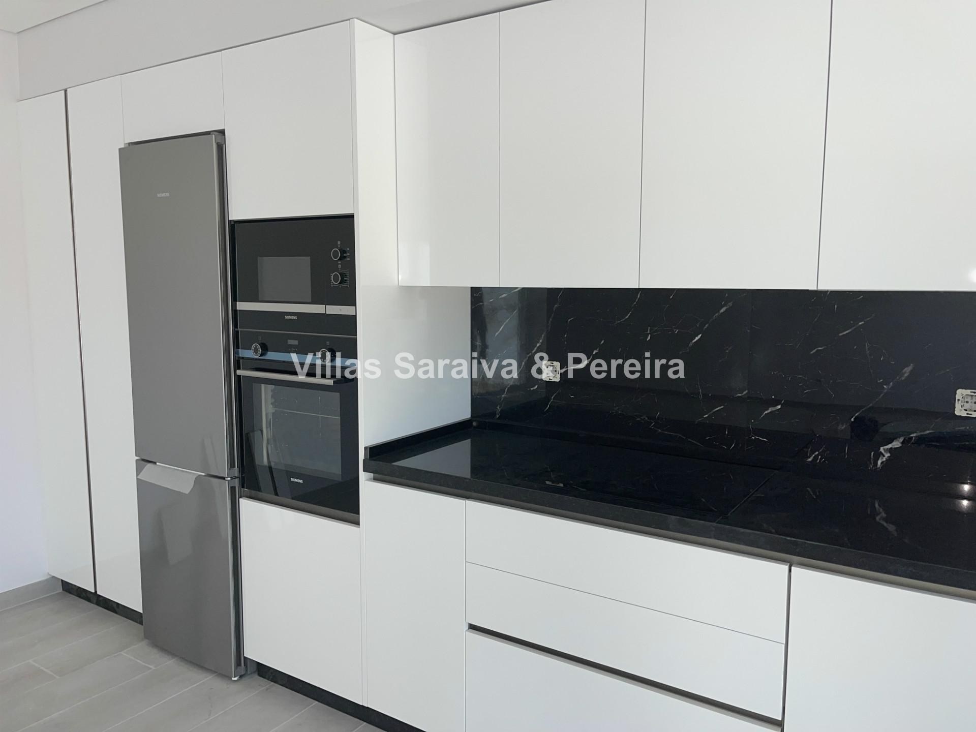 Apartamento T2 Venda em Quelfes,Olhão