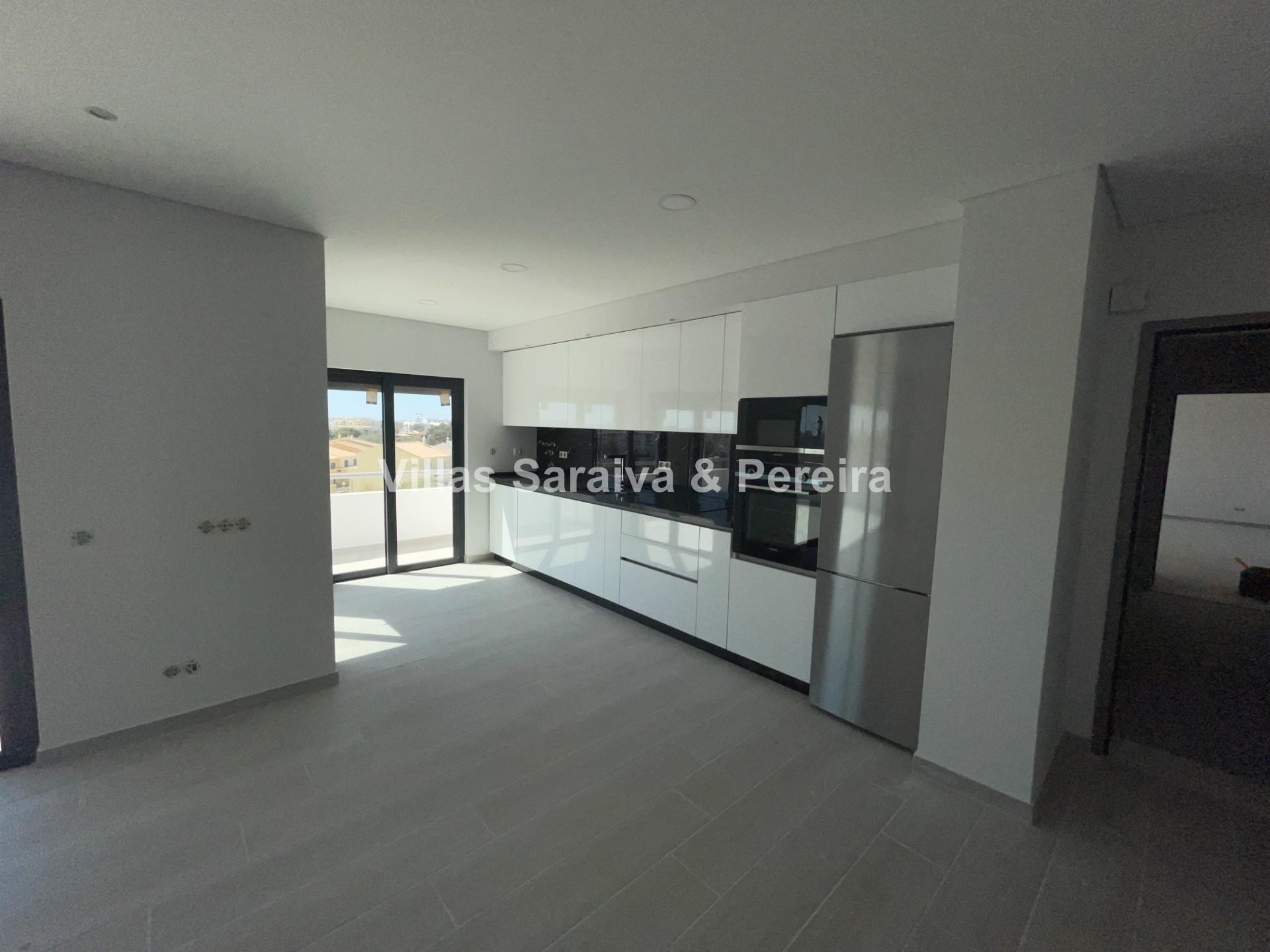 Apartamento T3 Venda em Quelfes,Olhão