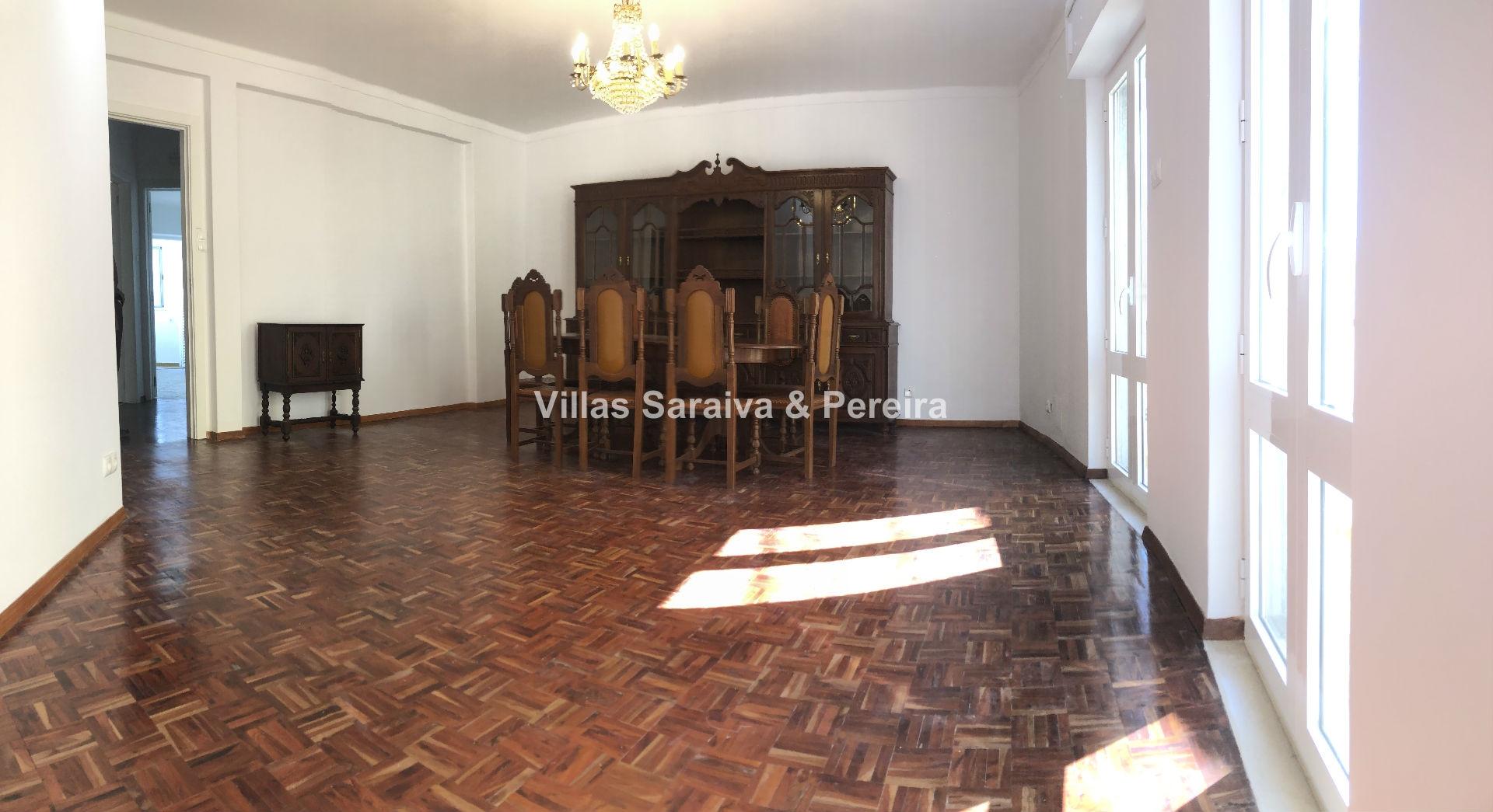 Apartamento T3 Venda em Olhão,Olhão