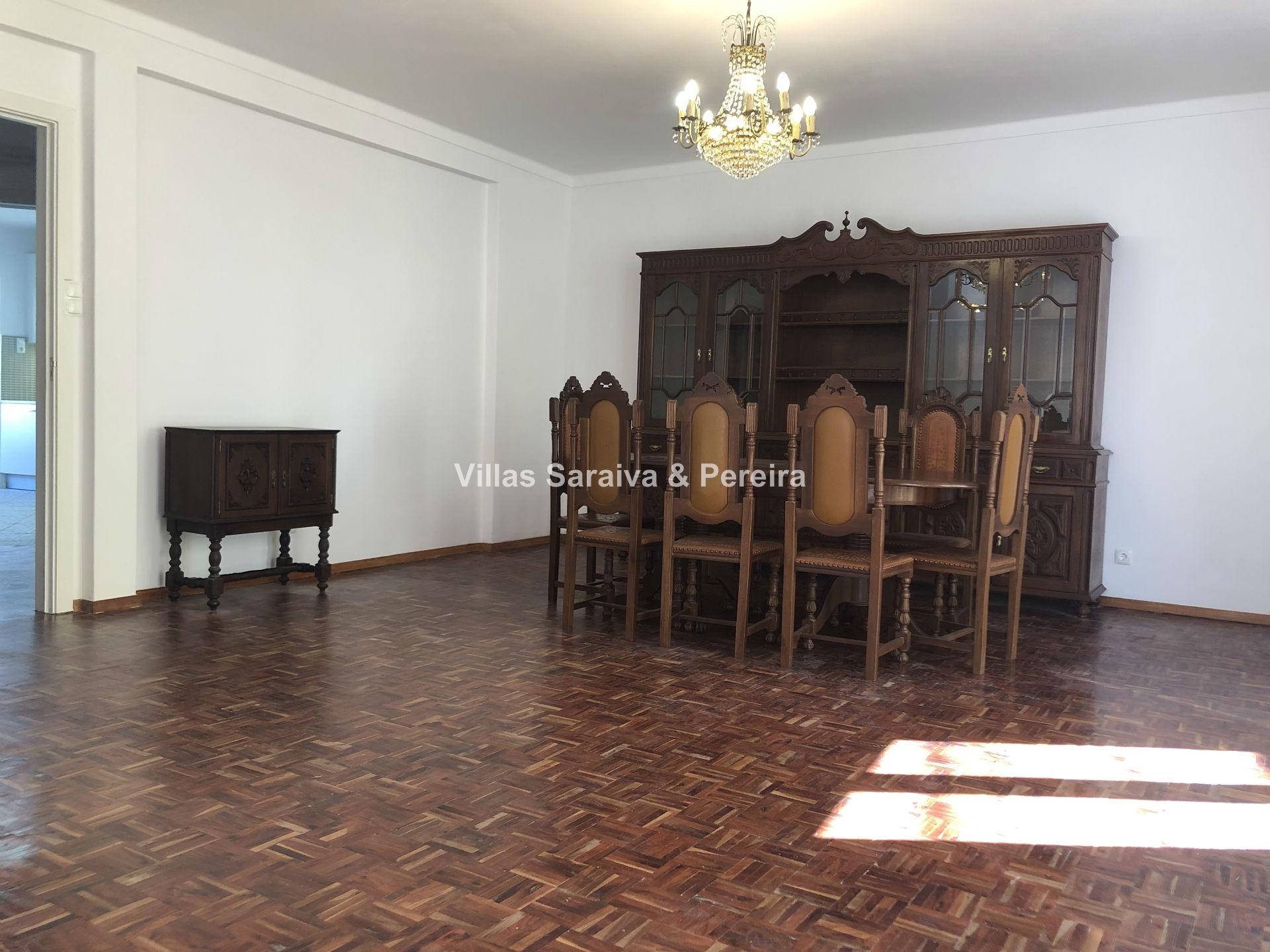 Apartamento T3 Venda em Olhão,Olhão