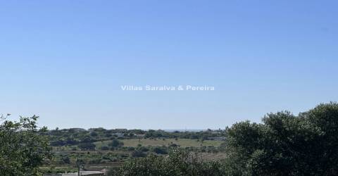 Moradia para Restaurar T2 Venda em Quelfes,Olhão