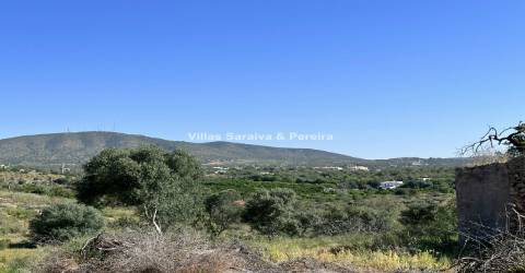 Moradia para Restaurar T2 Venda em Quelfes,Olhão