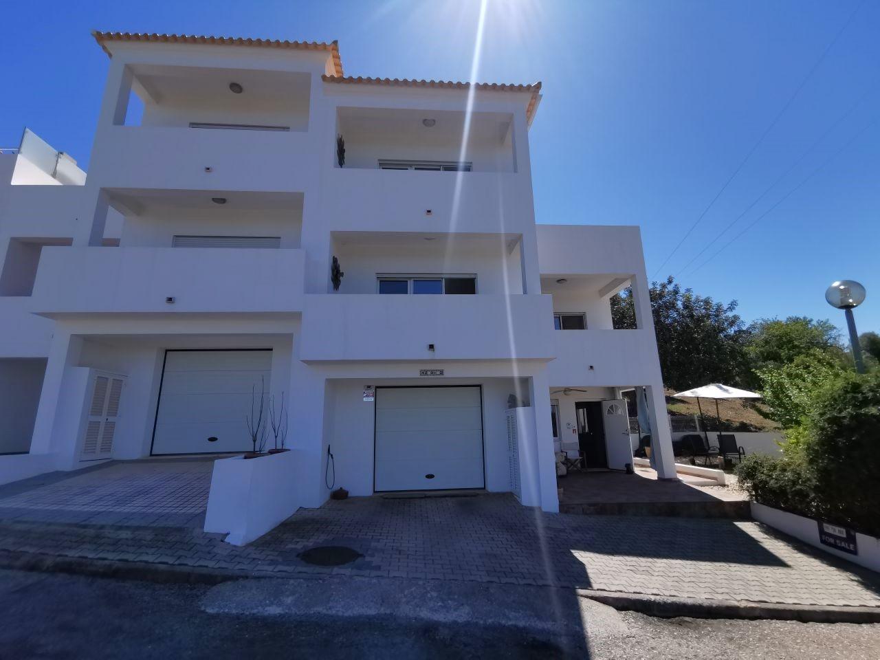 Moradia Geminada T2+1 Venda em Tavira (Santa Maria e Santiago),Tavira