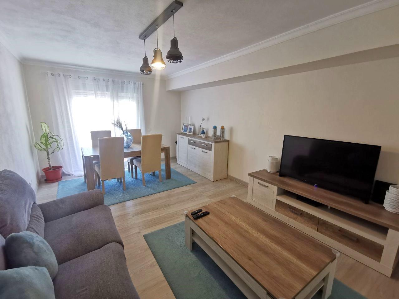 Apartamento T3 Venda em Quelfes,Olhão