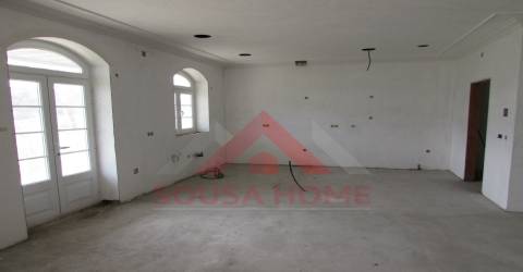 Moradia Isolada T6 Venda em Juncal,Porto de Mós