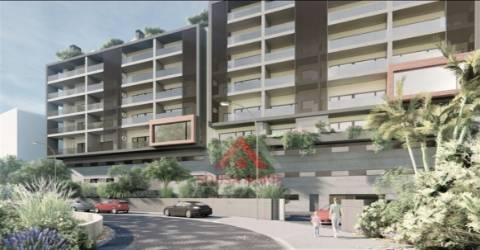 T3 Dúplex Luxo - Terraço Privado - Leiria