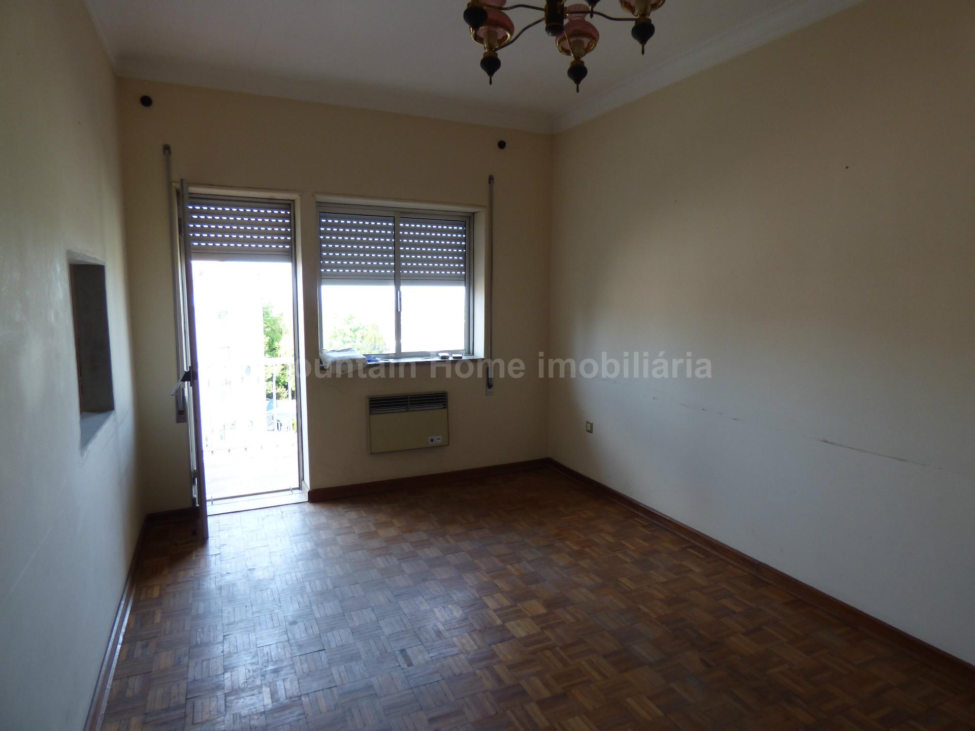 Apartamento T3 Venda em Gouveia,Gouveia