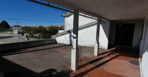 Moradia T5 Venda em Lagares,Oliveira do Hospital