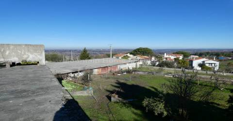 Moradia T5 Venda em Lagares,Oliveira do Hospital