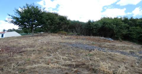 Lote de Terreno  Venda em Seia, São Romão e Lapa dos Dinheiros,Seia