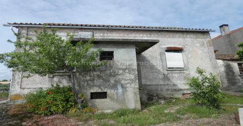 Moradia T2 Venda em Travanca de Lagos,Oliveira do Hospital