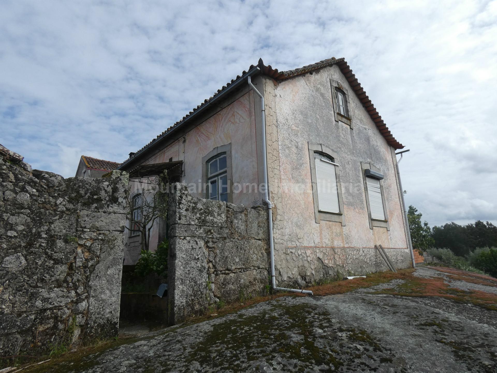 Moradia T2 Venda em Travanca de Lagos,Oliveira do Hospital