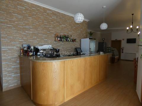 Moradia T3 Venda em Linhares,Celorico da Beira