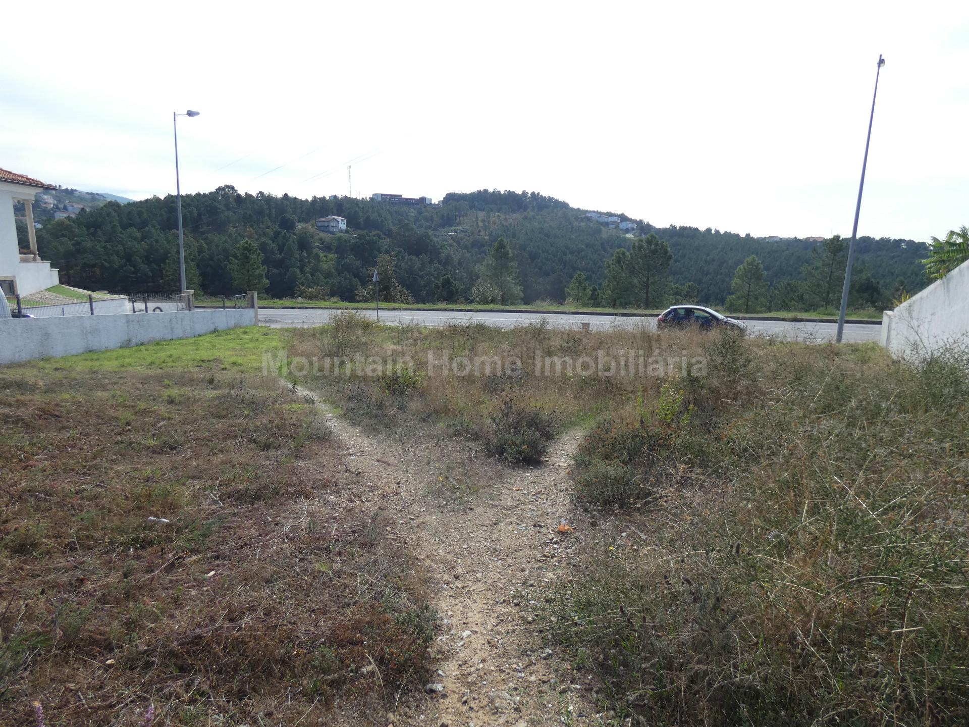 Lote de Terreno  Venda em Seia, São Romão e Lapa dos Dinheiros,Seia