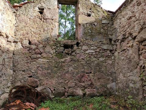 Quinta  Venda em Figueiró da Serra e Freixo da Serra,Gouveia