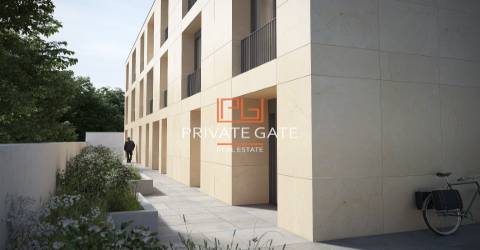 Andar moradia T3 em construção, com terraço e piscina à Igreja de Nevogilde