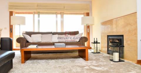 T3 em condomínio fechado na Foz