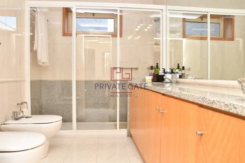 Apartamento T5+1  Foz do Douro