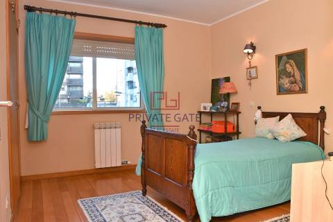 Apartamento T5+1  Foz do Douro