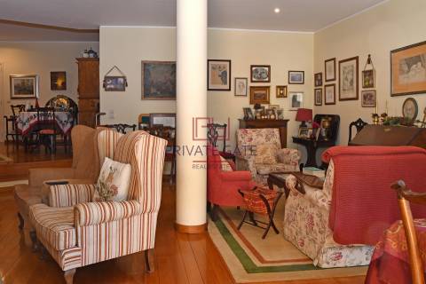 Apartamento T5+1  Foz do Douro