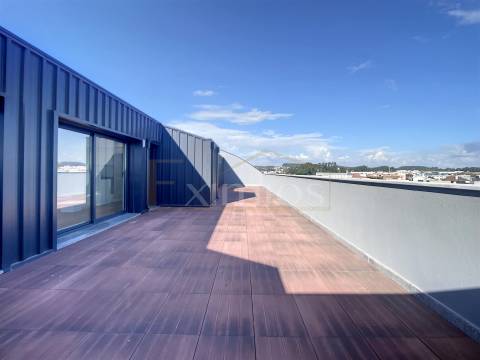 Apartamento T4 novo na Póvoa de Varzim