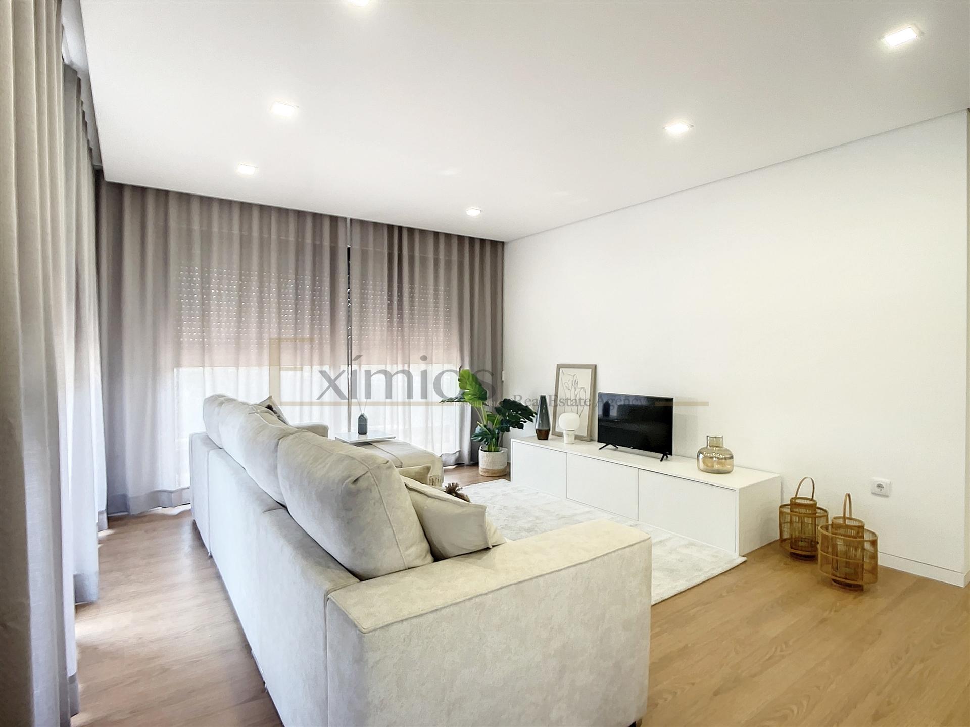 Apartamento T4 novo na Póvoa de Varzim