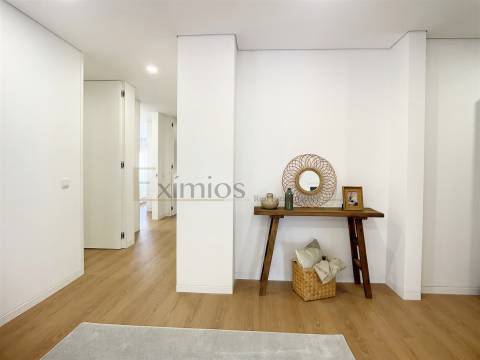 Apartamento T4 novo na Póvoa de Varzim